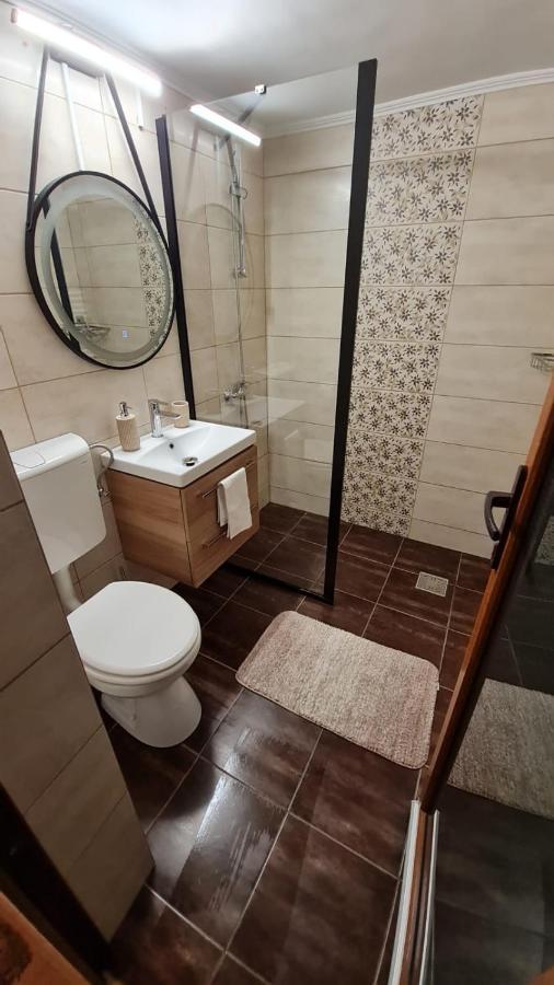 Вілла Cozy House With Nice Garden In Heart Of City Center Клуж-Напока Екстер'єр фото